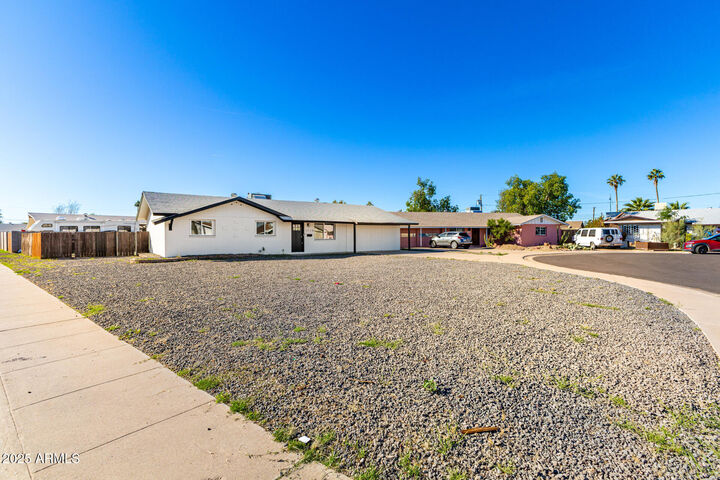 Property Photo:  1718 S Marilyn Ann Drive  AZ 85281 