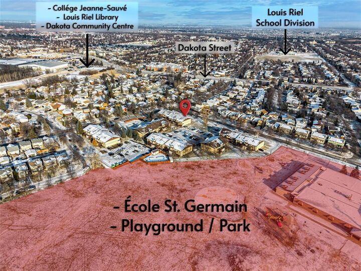 Property Photo:  50 Paddington Road  MB R2N 1P7 