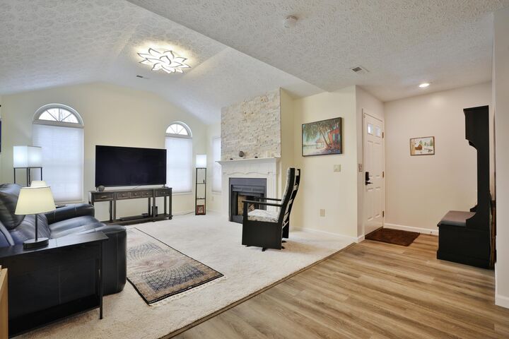 Property Photo:  2579 Trotterslane Drive  OH 43235 