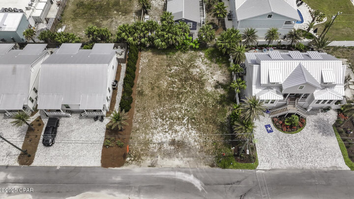Property Photo: 107 42nd Street FL 32456
