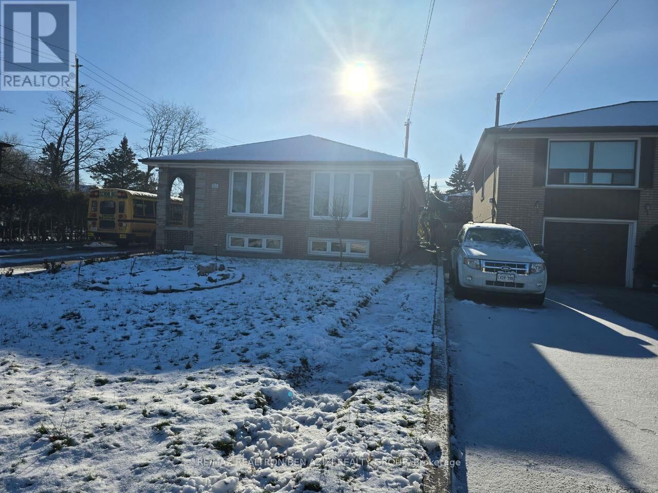 Property Photo:  53 Caines Avenue  ON M2R 2L2 