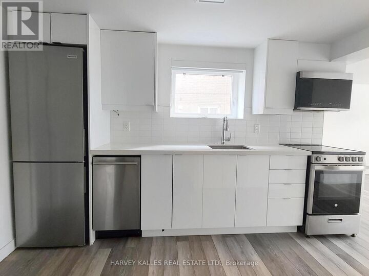 Property Photo: 521 Browns Line 2 ON M8W 3V1