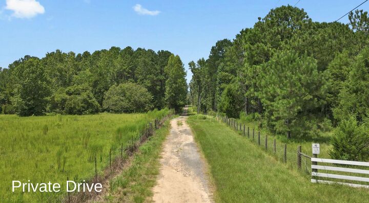 Property Photo: 444-0 Tall Oaks Road FL 32435