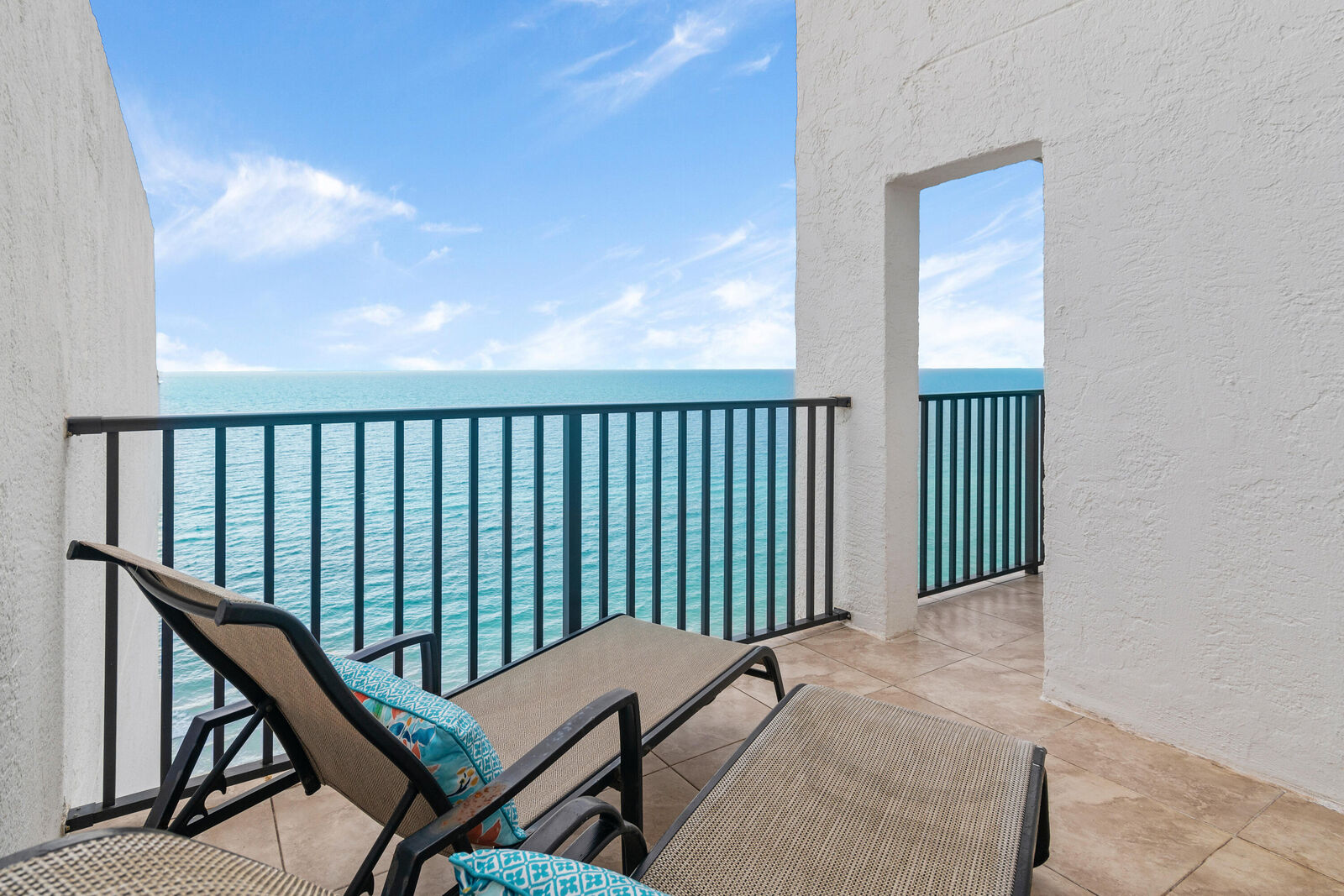 Property Photo:  4100 E County Highway 30A 1805  FL 32459 