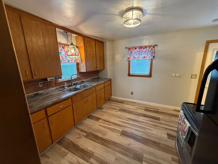 Property Photo: 1909 W 37th Street PA 16508