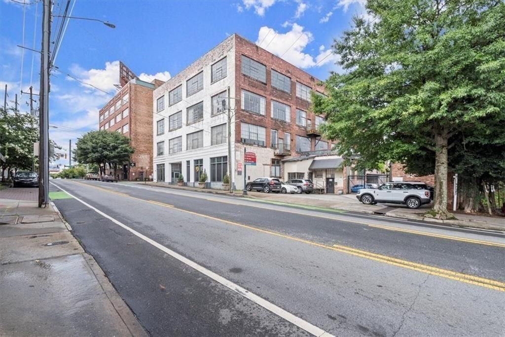 Property Photo: 434 Marietta Street NW 301 GA 30313