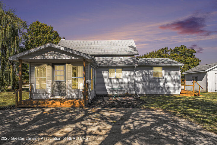 Property Photo: 10349 S Francis Road MI 48820