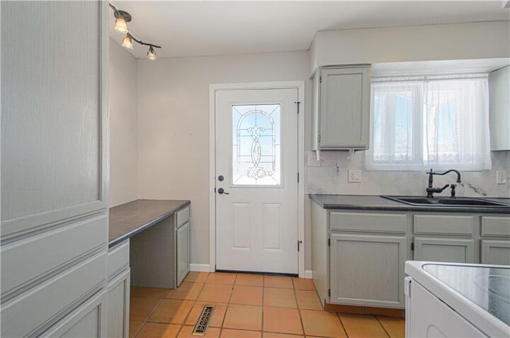 Property Photo:  15115 Gardner West Road  KS 66030 