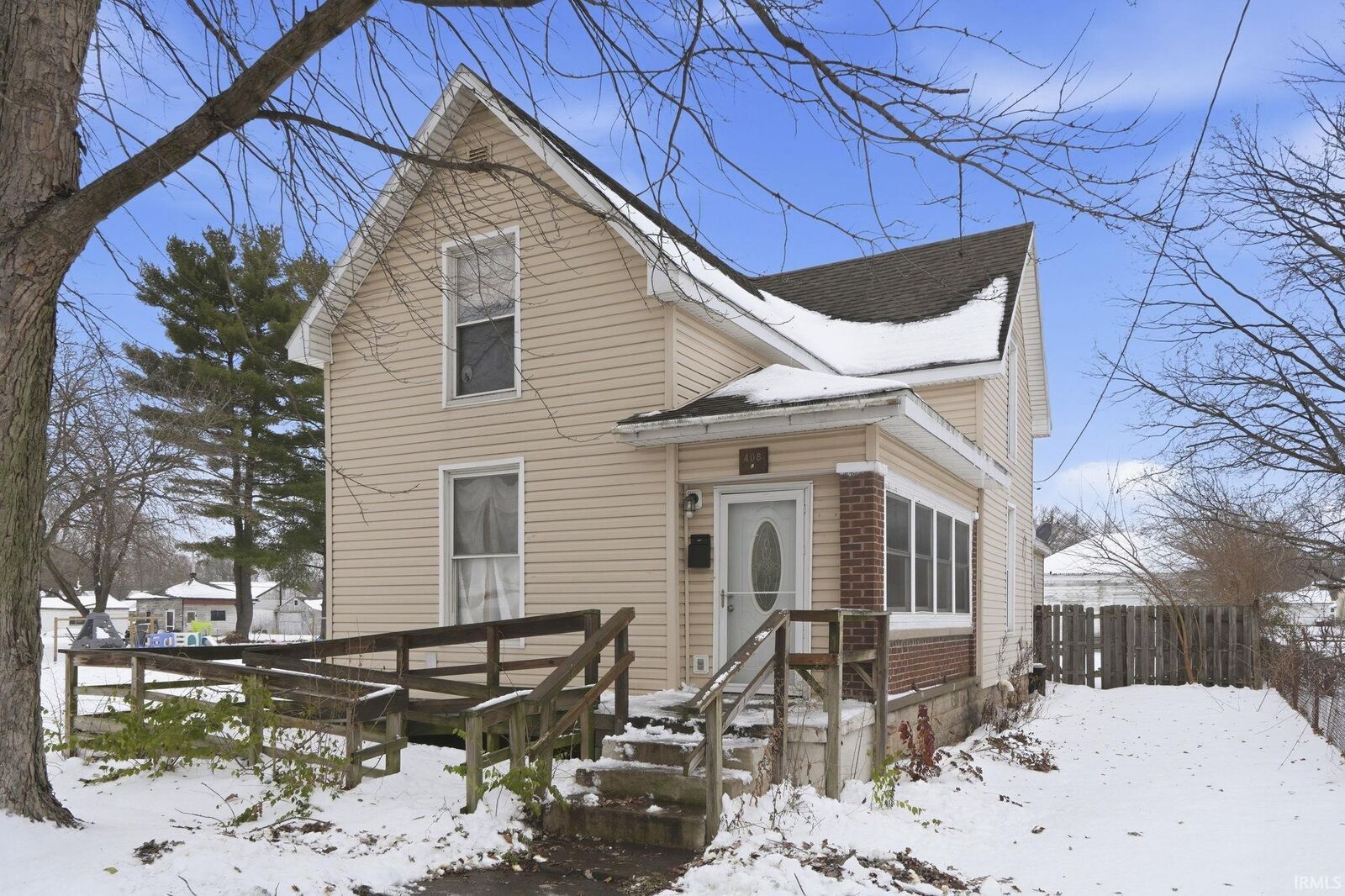 Property Photo: 408 Shultz Street IN 46947