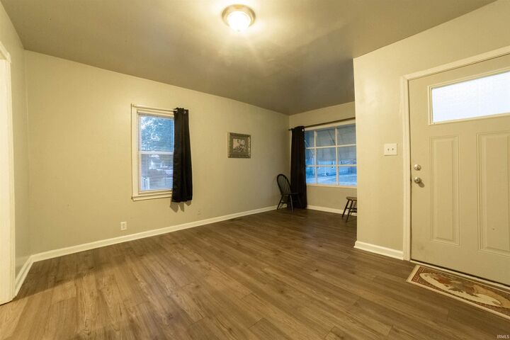 Property Photo: 1116 S Harlan Avenue IN 47714