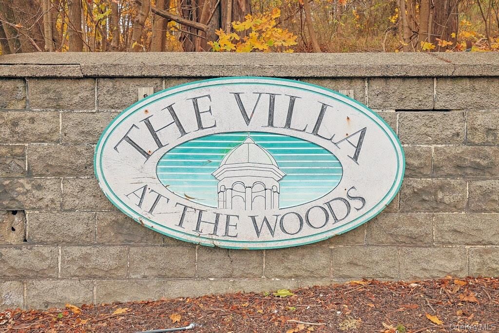 Property Photo:  1701 Crompond Road 6304  NY 10566 