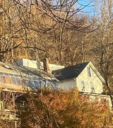 Property Photo: 37 Tomahawk Drive NY 10501