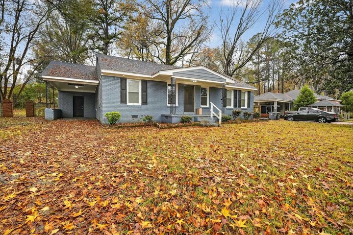 Property Photo:  177 E Raines Rd  TN 38109 