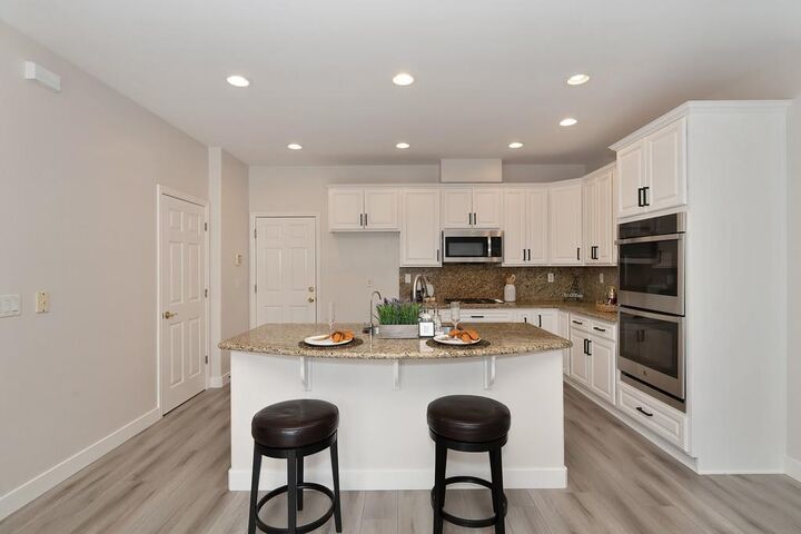 1917 Wesley Drive  Folsom CA 95630 photo