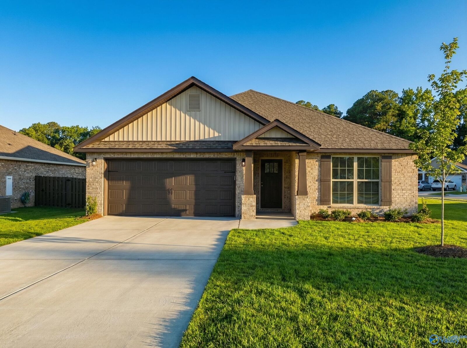 Property Photo: 68 Overland Pass AL 35016