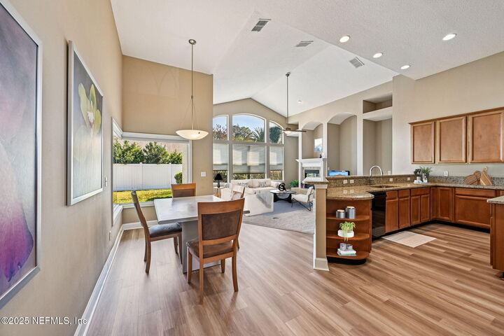 Property Photo: 5300 Rising Sun Court FL 32259