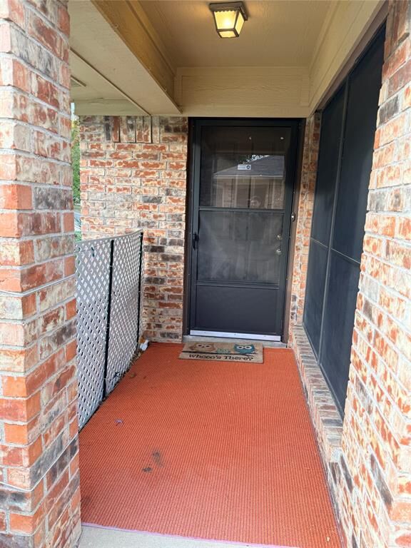 Property Photo: 5728 Cancun Drive TX 76180