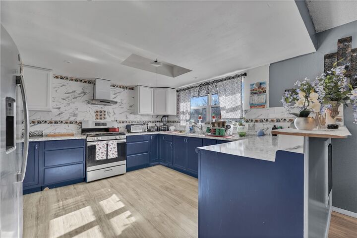 Property Photo:  1100 Banz Road  AR 72758 