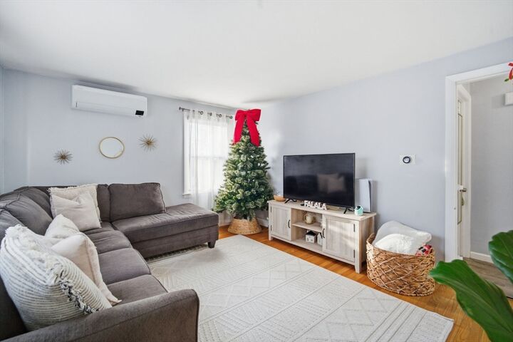 Property Photo:  26 Cuff Avenue  MA 01104 