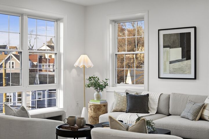 Property Photo: 272 Lincoln St 301 MA 01752