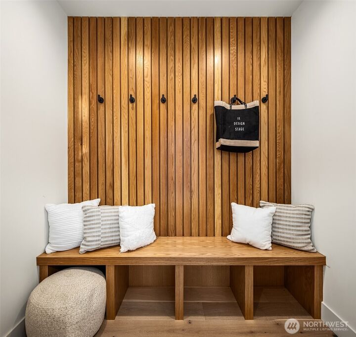 Property Photo: 10172 NE 113th Place WA 98033