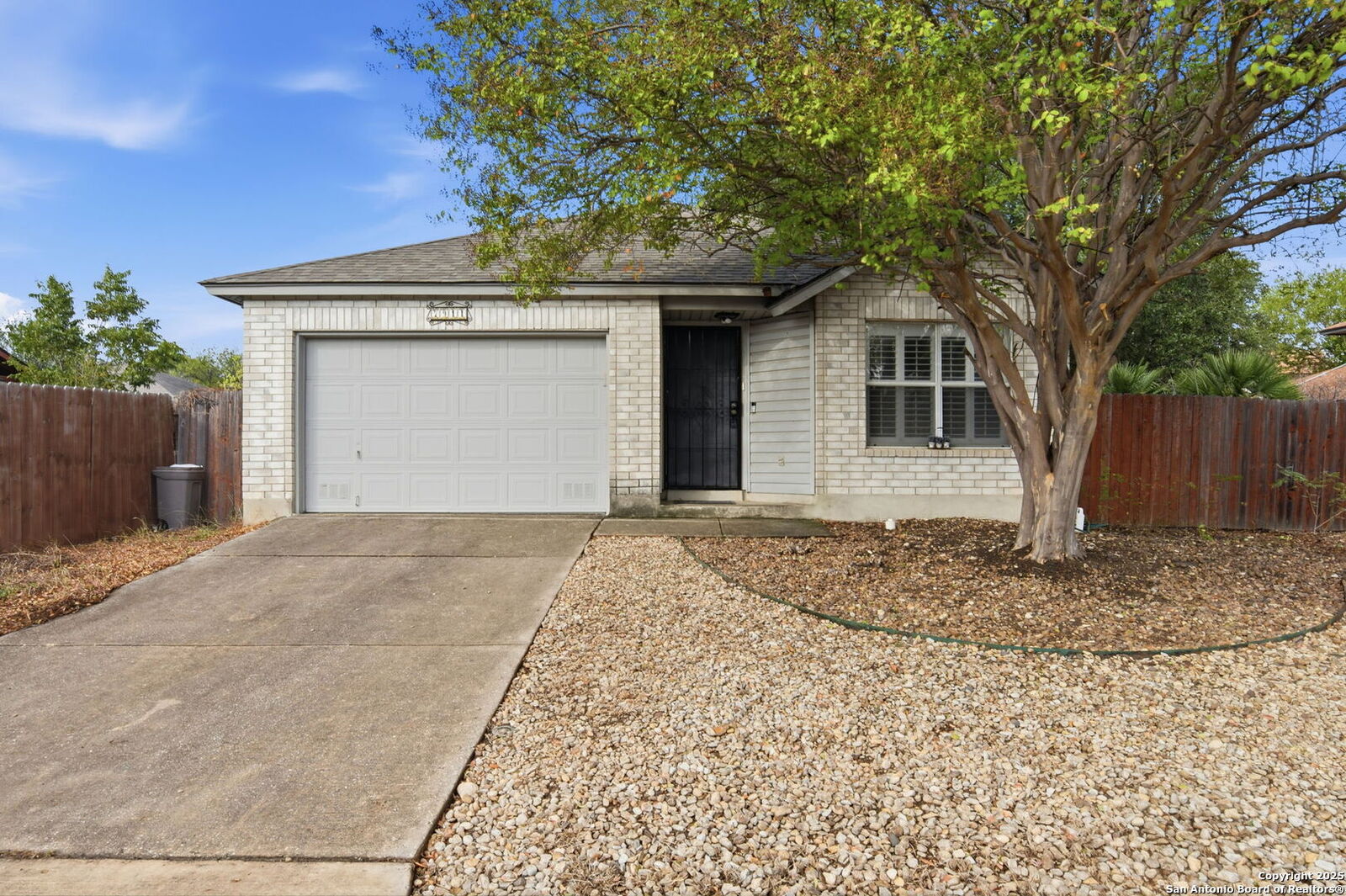 Property Photo:  7911 New World  TX 78239 