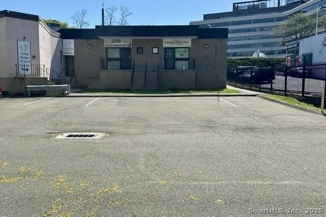 Property Photo:  3034 Summer Street  CT 06905 