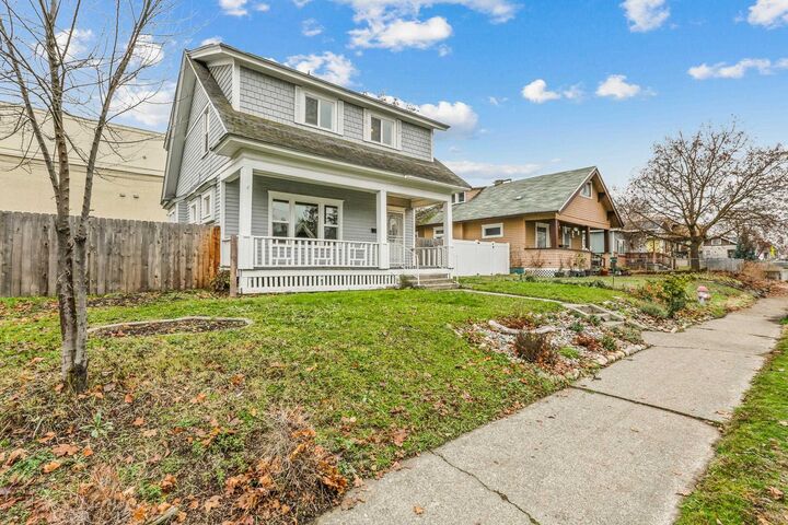 Property Photo: 1611 W York Ave WA 99205