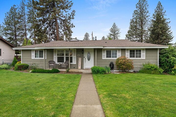 Property Photo: 6721 N Washington St WA 99208