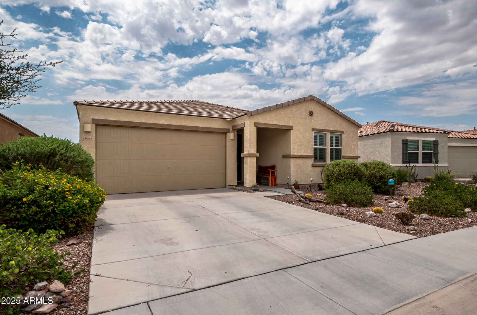Property Photo:  11689 E Red Butte --  AZ 85118 