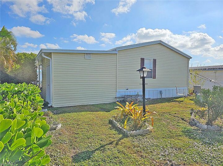 Property Photo:  130 Granada St  FL 33905 