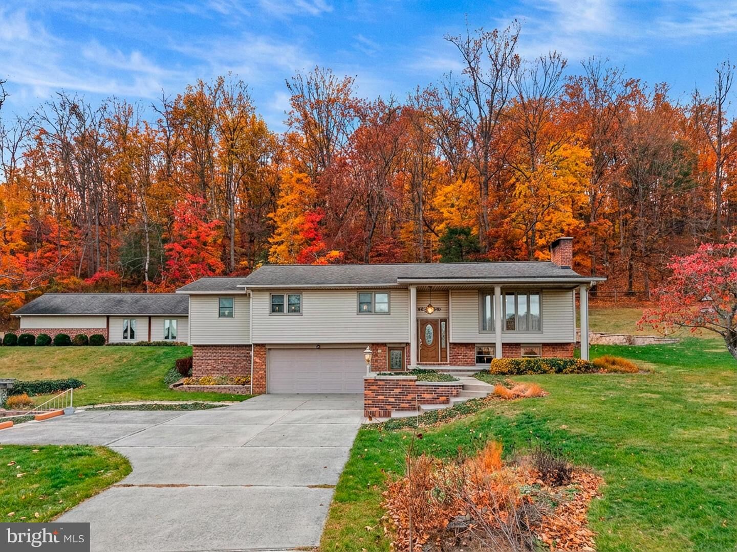 Property Photo: 125 Housel Road PA 15537