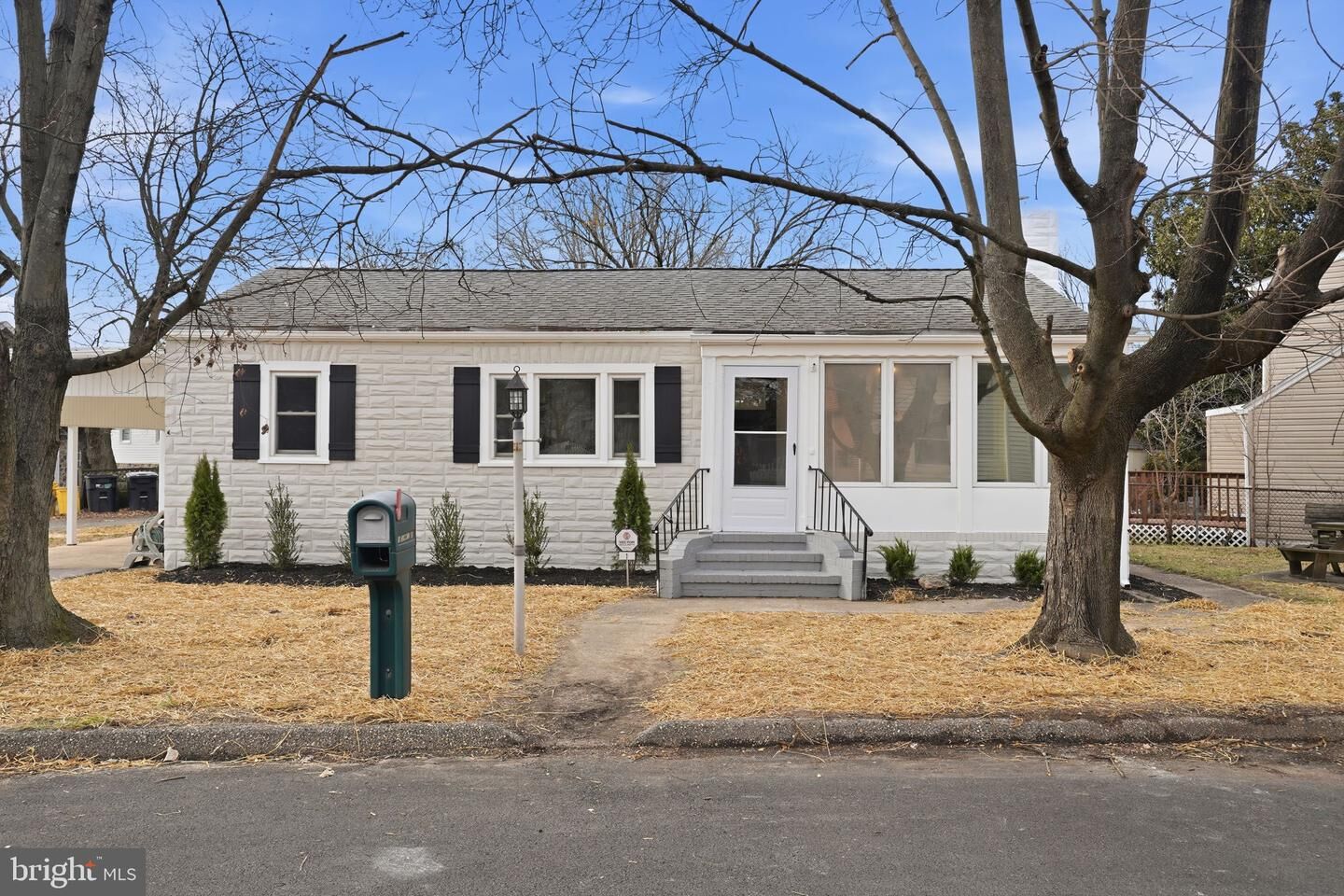 Property Photo: 1 Summit Avenue MD 21060