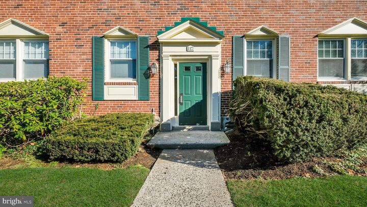 Property Photo:  500 E Lancaster Avenue 117A  PA 19087 