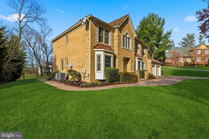 Property Photo:  12302 Prospect Landing  MD 20721 