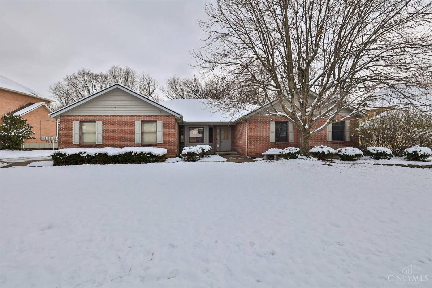 Property Photo: 4577 Peakview Court OH 45011