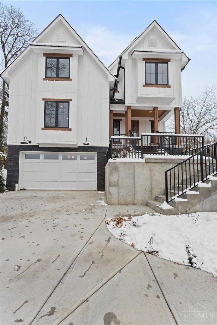 Property Photo: 3490 Cooper Road OH 45241