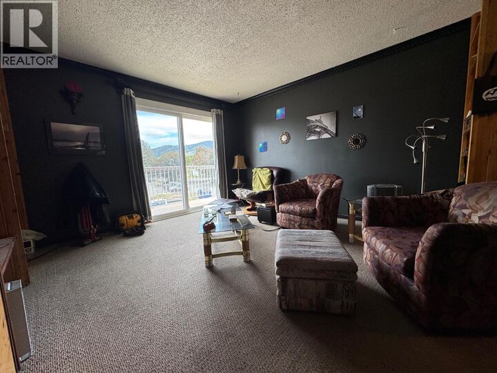 Photo de la propriété:  1703 Menzies Street 305  BC V1K 1K4 