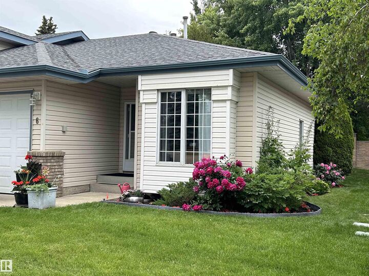 Photo de la propriété:  20 Erin Ridge Road 6  AB T8N 6J9 