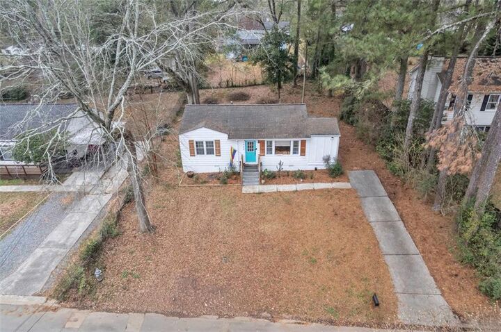 Property Photo: 1940 Hazelwood Drive SE GA 30067