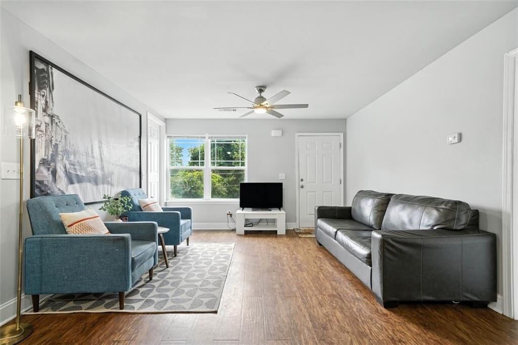 Property Photo: 2195 Pinetree Drive GA 30041