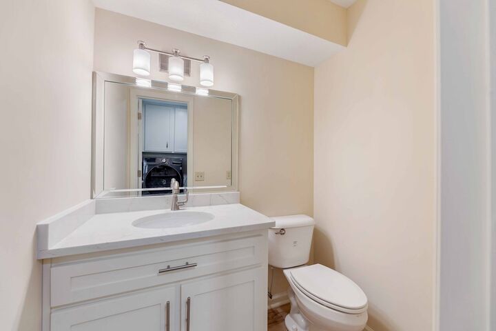 Property Photo:  521 Newport Place  GA 31904 