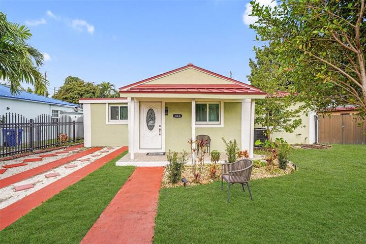 413 NW 100th Ter  Miami FL 33150 photo