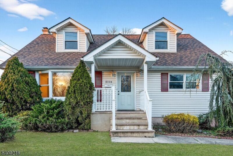 Property Photo:  2114 W Camplain Rd  NJ 08835 