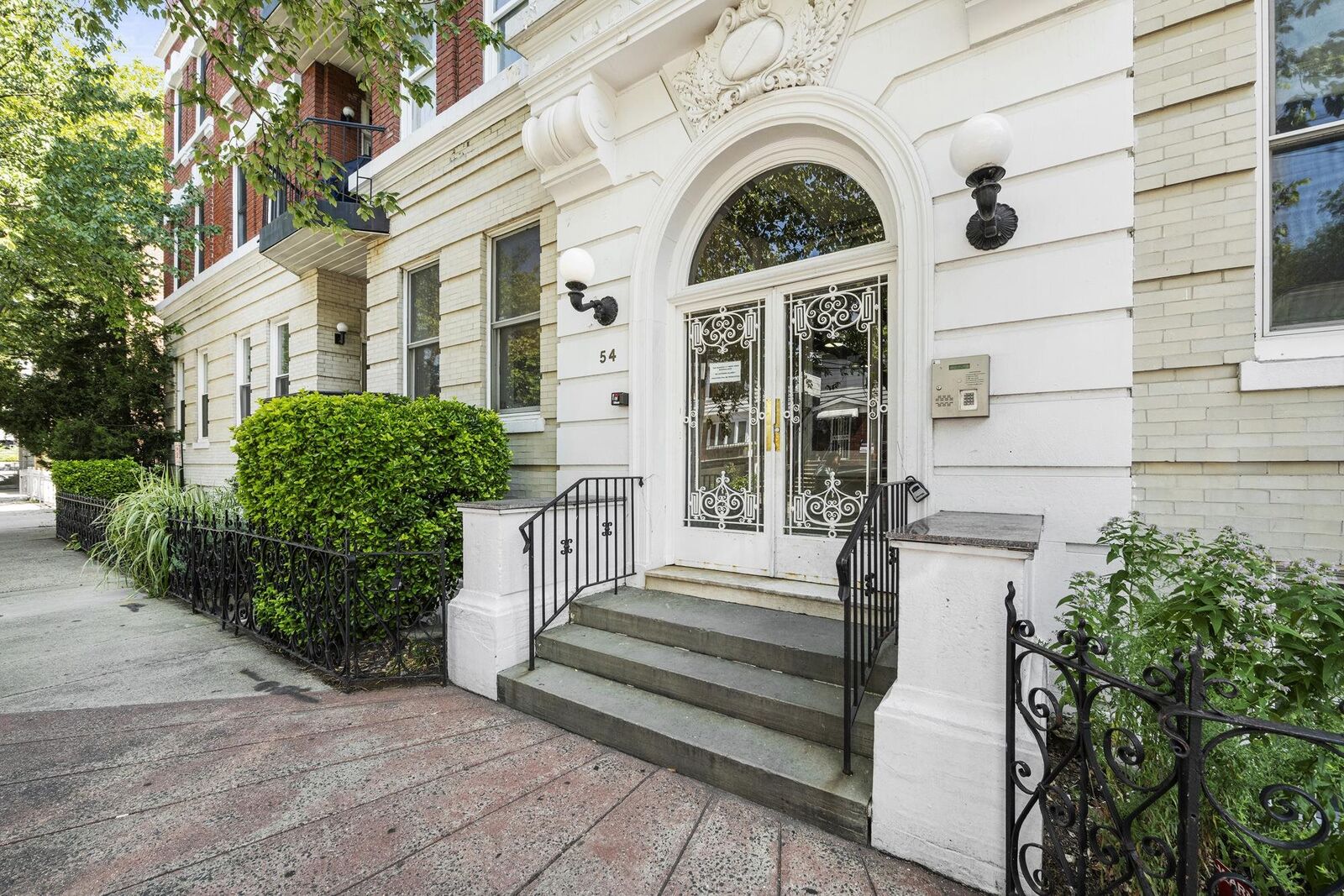 Property Photo:  54 Magnolia Ave 1*5  NJ 07306 