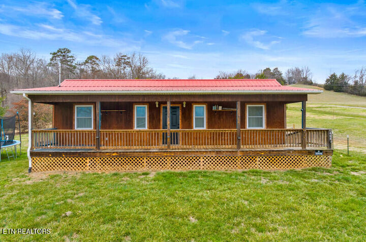 Property Photo:  406 Mount Zion Rd  TN 37891 