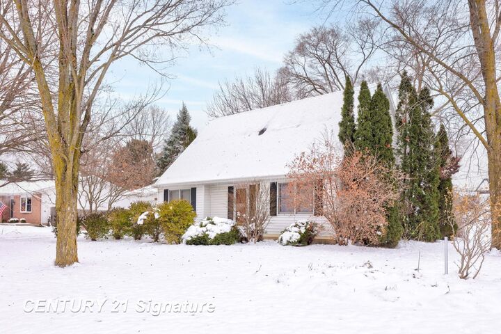 Property Photo:  5475 George Street  MI 48603 