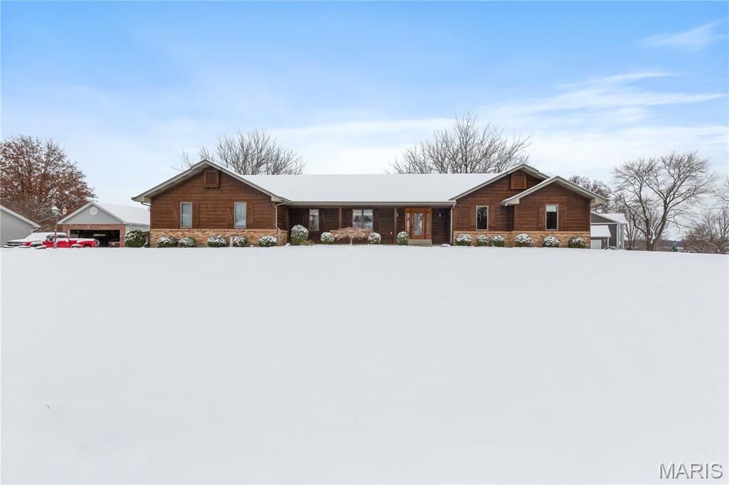 Property Photo:  206 Virginia Water Court  MO 63304 