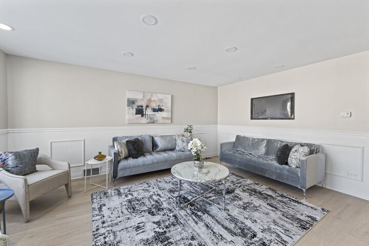 Property Photo: 8169 S Tripp Avenue IL 60652