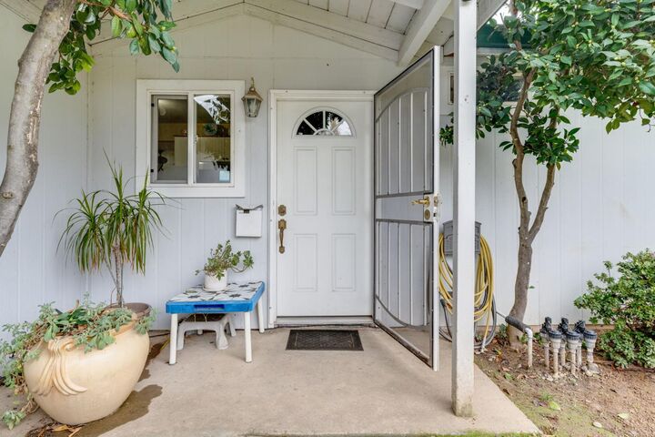 Property Photo: 8406 Taramore Court CA 95662